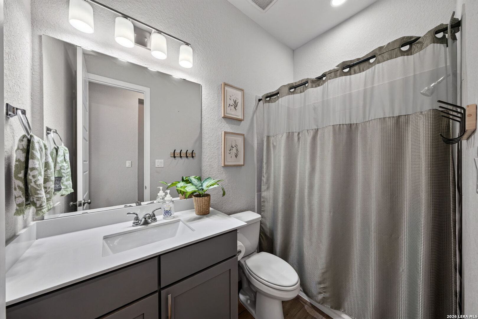 2607 Tortuga Verde San Antonio TX 78245