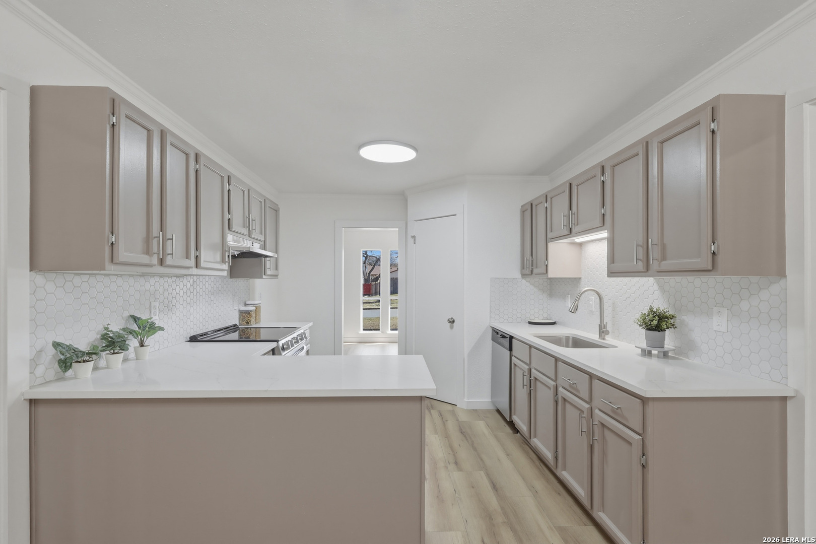 10423 Rock Cove Converse TX 78109