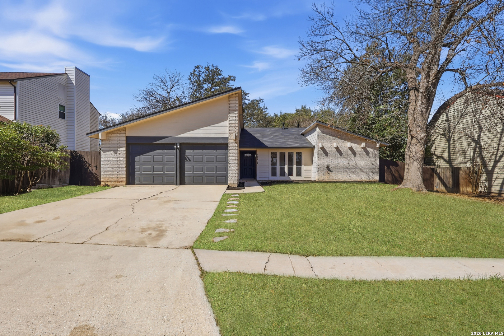 10423 Rock Cove Converse TX 78109
