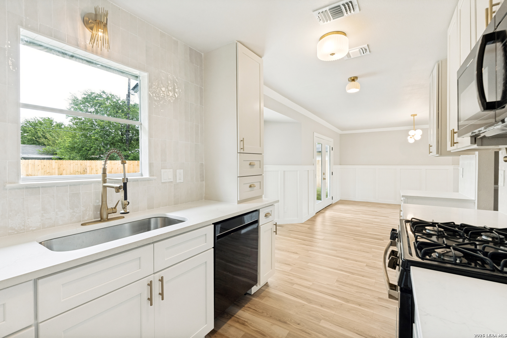 4607 Belinda Lee San Antonio TX 78220