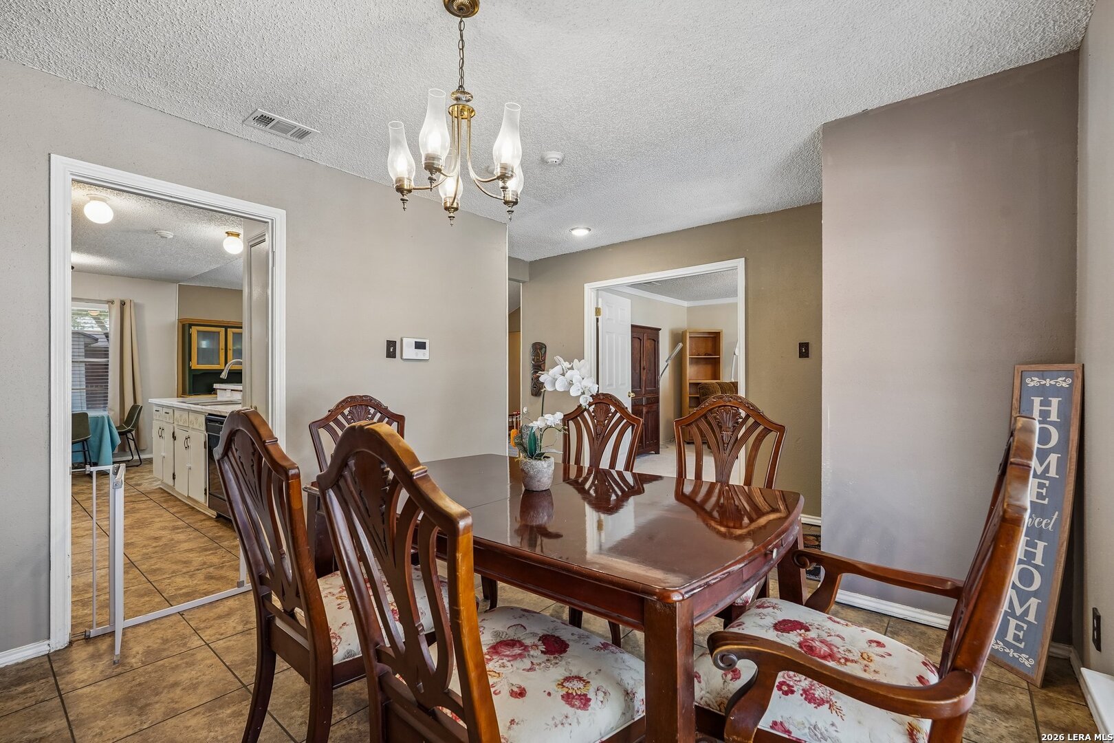 5619 Wood Walk San Antonio TX 78233