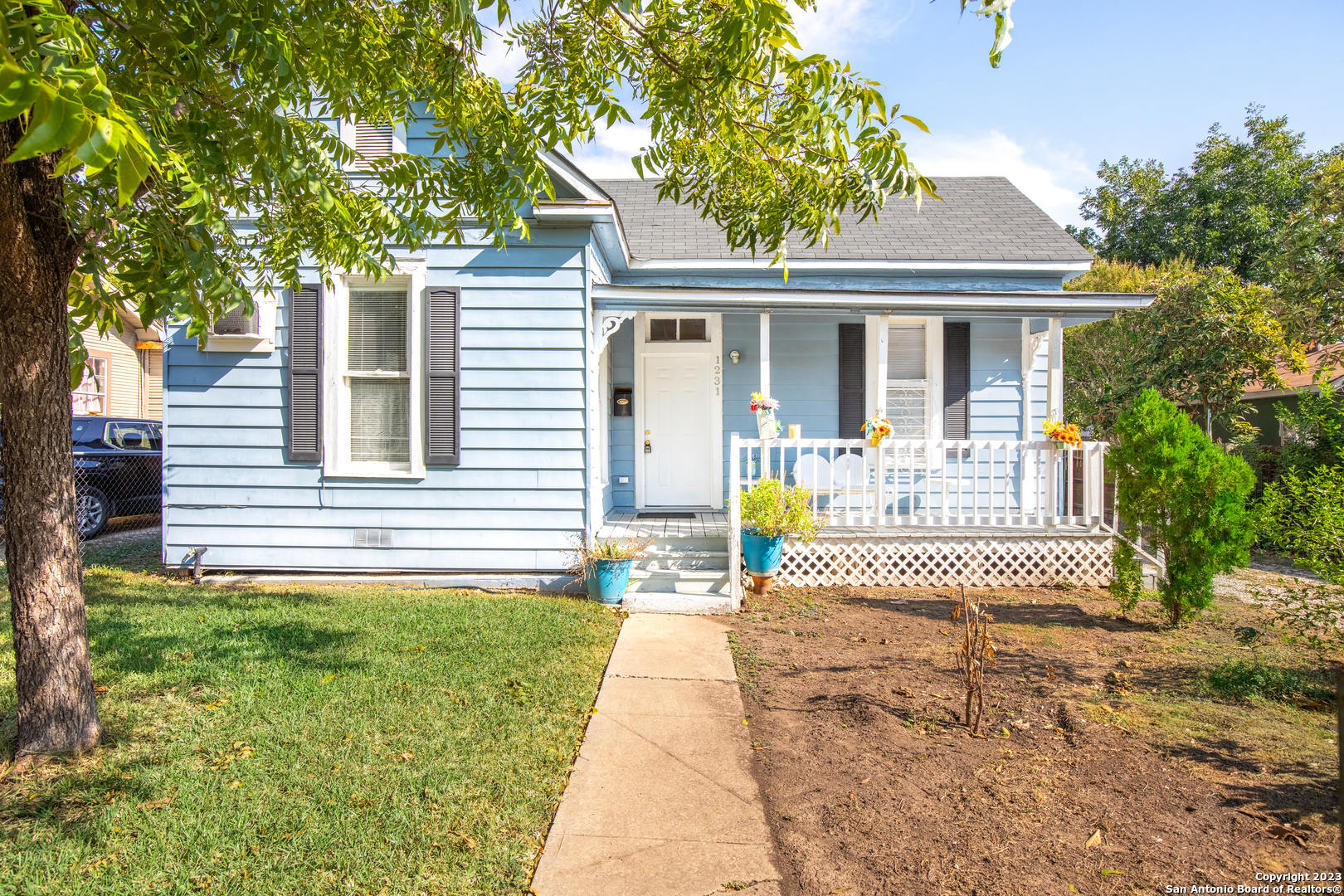 1231 Santa Monica Street San Antonio TX 78201