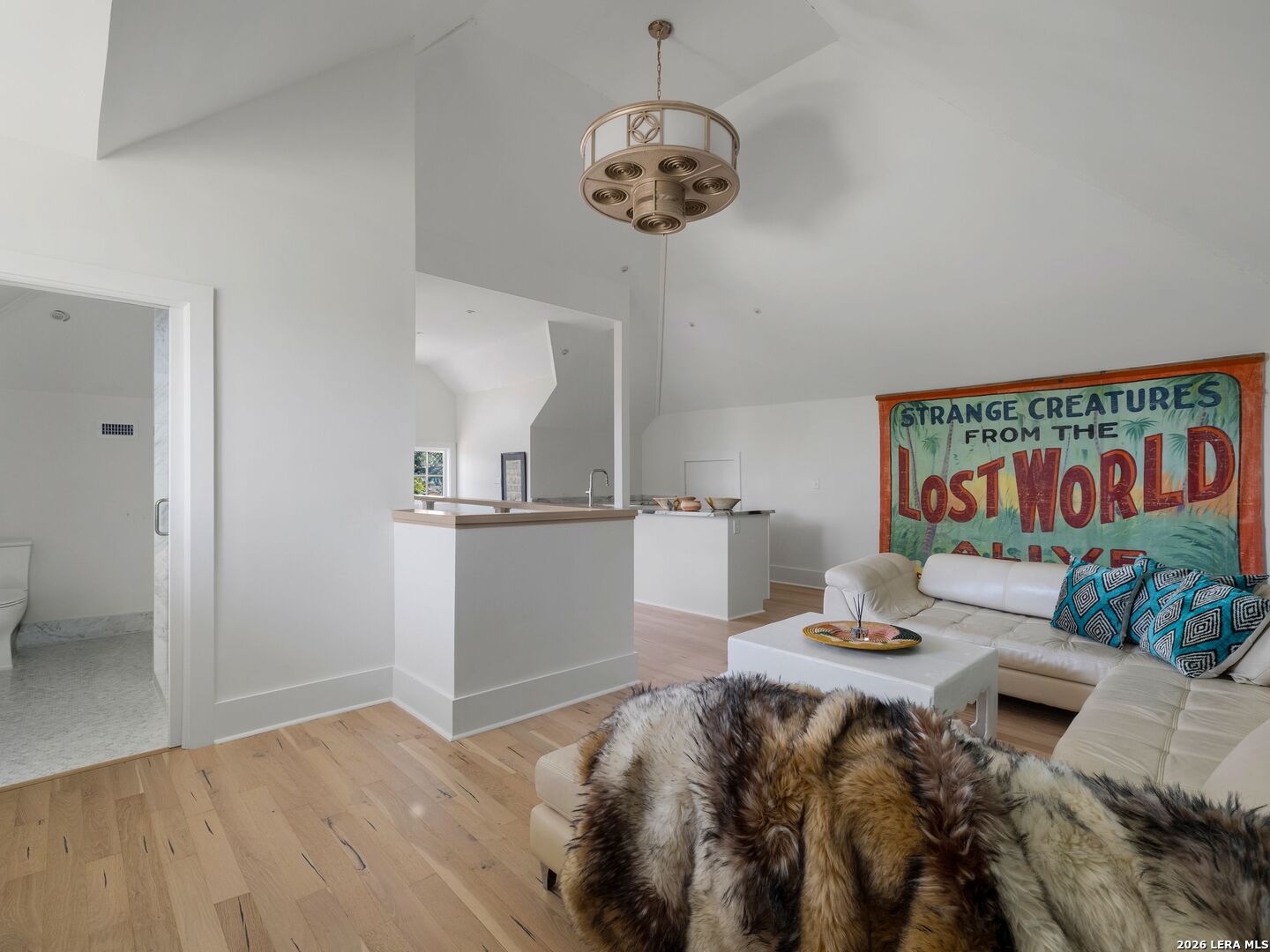 321 E Dewey Place San Antonio TX 78212