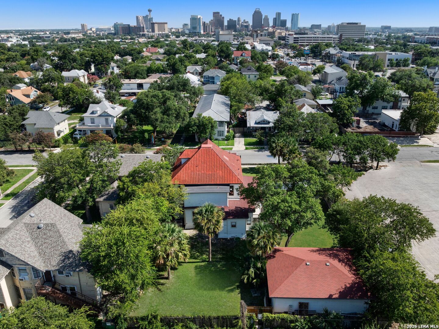 321 E Dewey Place San Antonio TX 78212