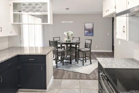 275 Elm Grove Road Seguin TX 78155