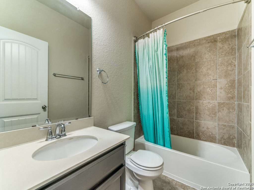 12211 Upton Park San Antonio TX 78253