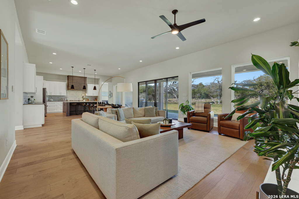 1327 Via Principale New Braunfels TX 78132