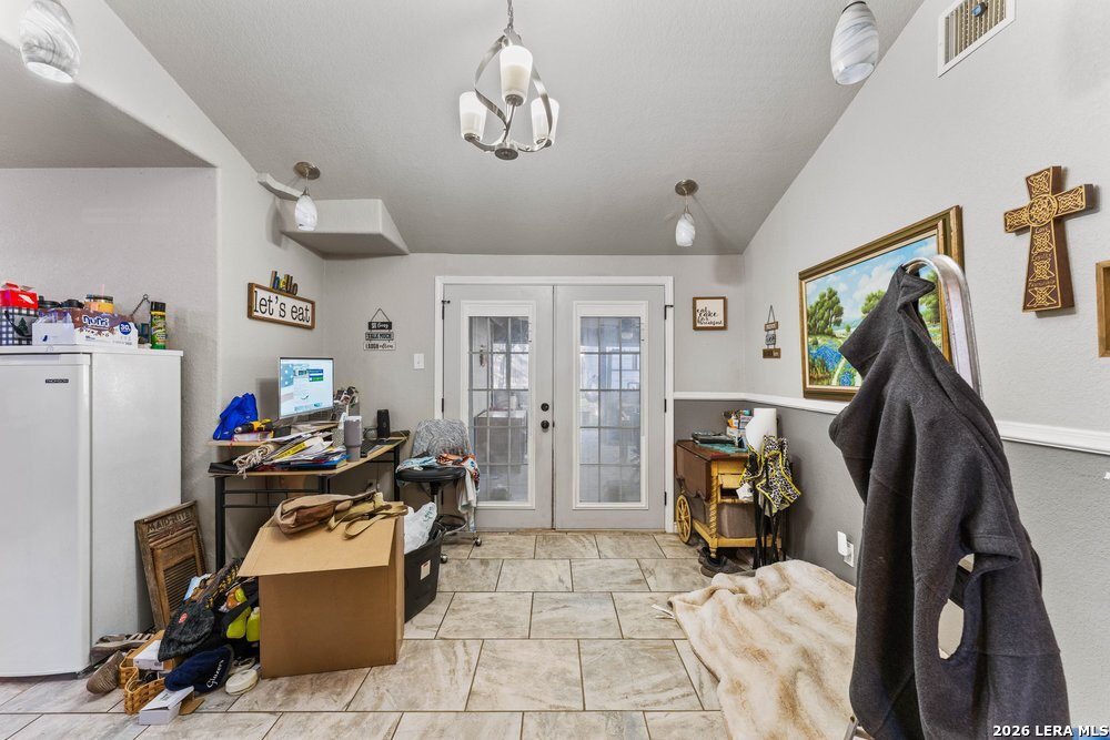 145 Lost Forest Street Live Oak TX 78233