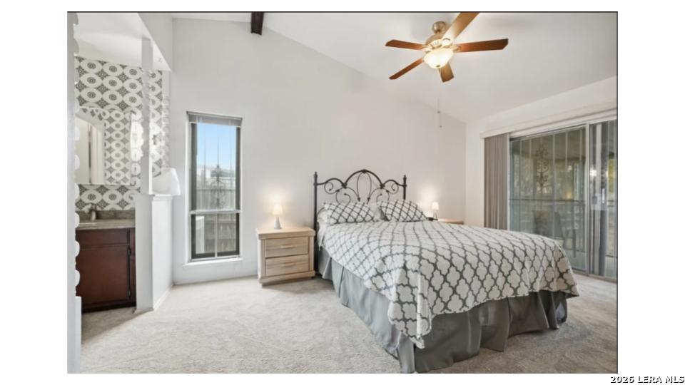 5018 Las Campanas Street San Antonio TX 78233
