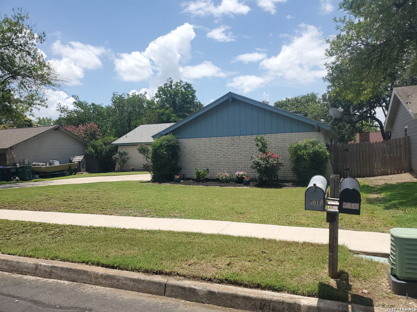5018 Las Campanas Street San Antonio TX 78233
