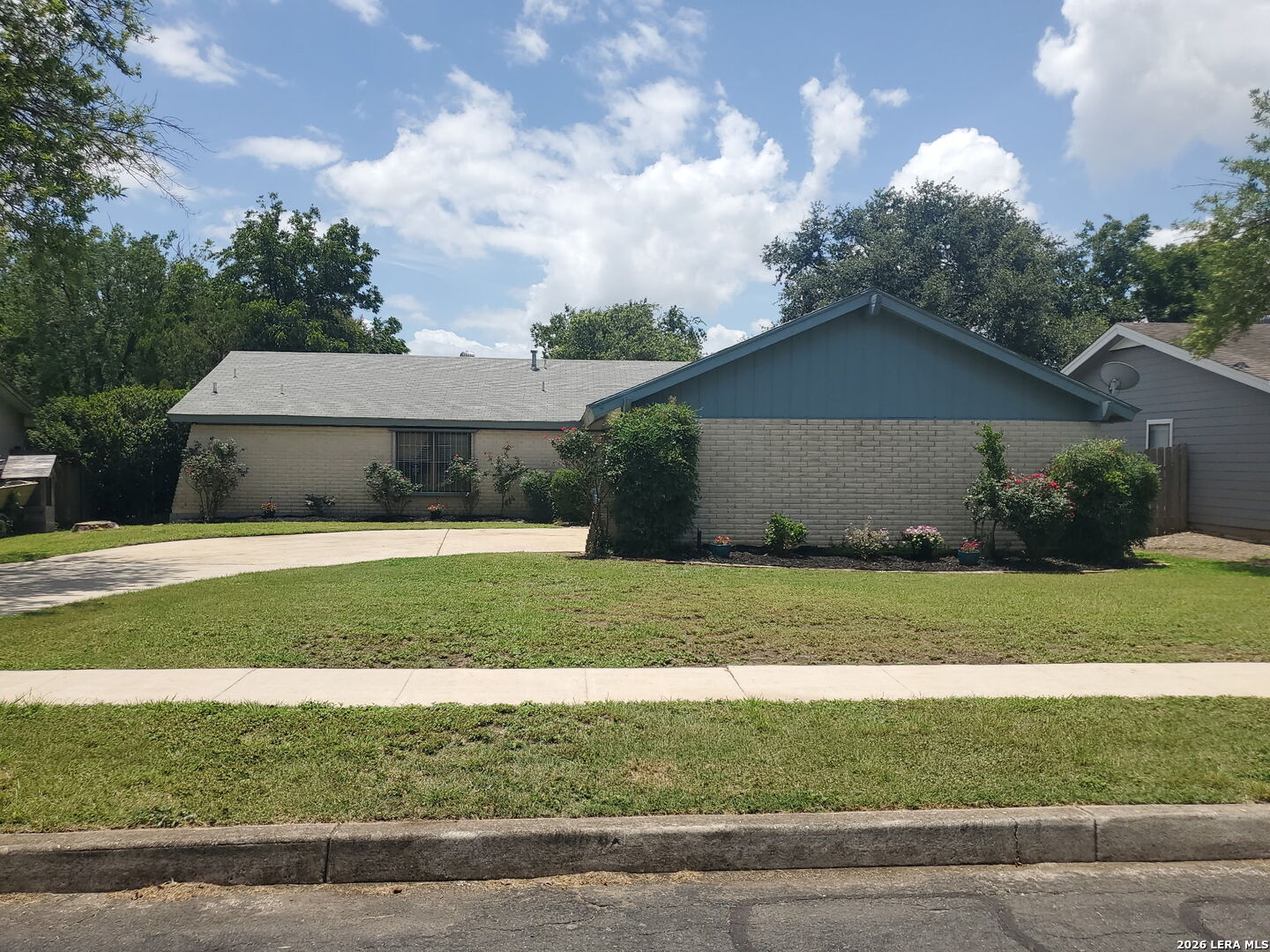 5018 Las Campanas Street San Antonio TX 78233