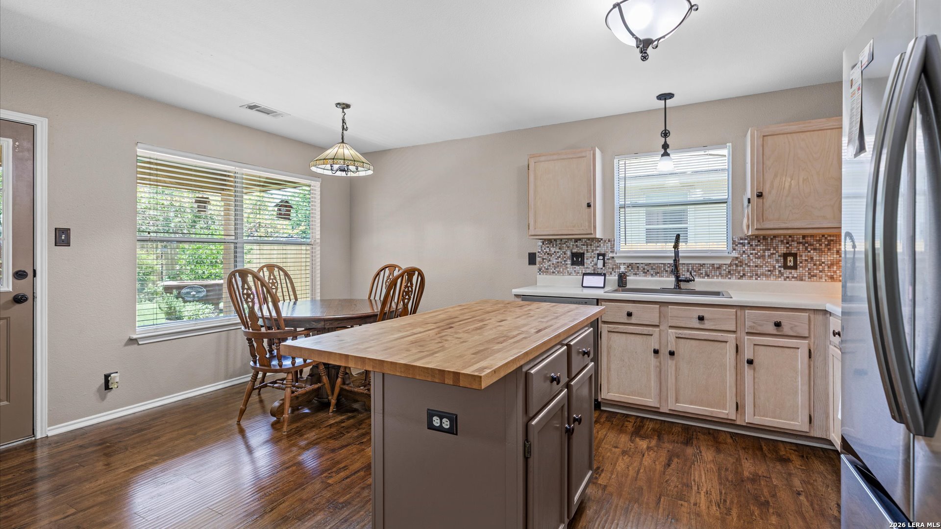 5011 Wood Glen Drive San Antonio TX 78244