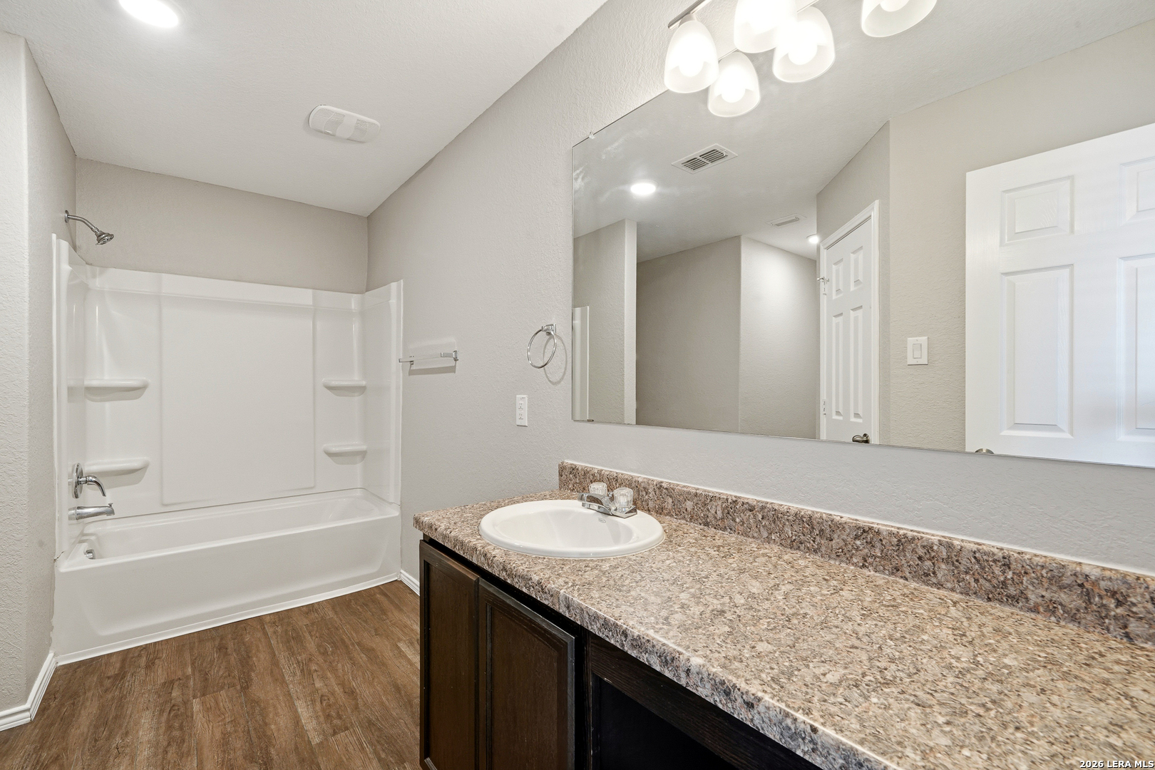 9511 Apple Ridge San Antonio TX 78239