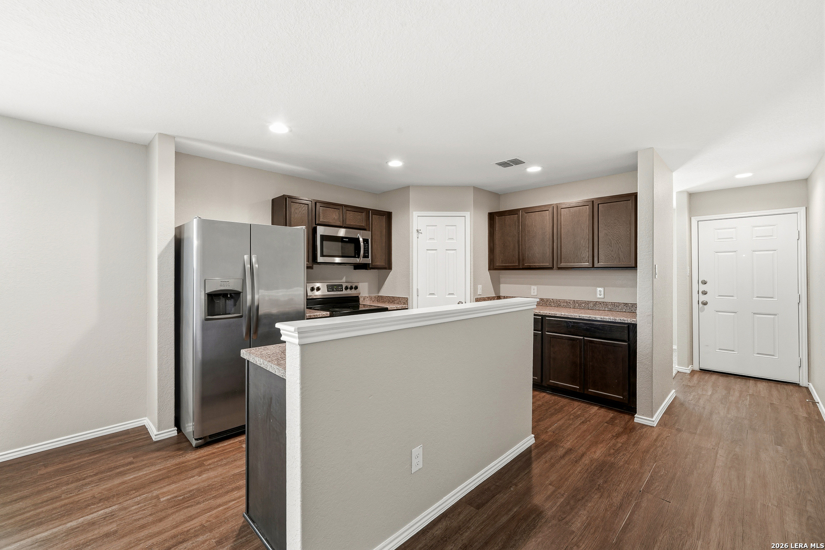9511 Apple Ridge San Antonio TX 78239
