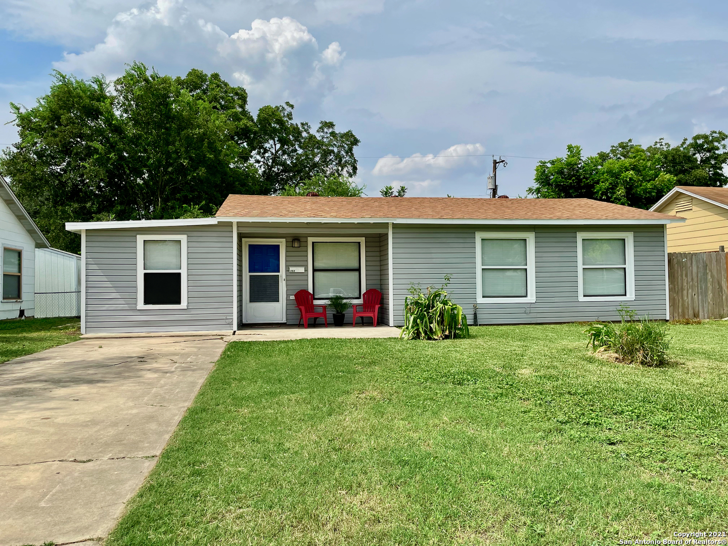 251 E Ackard Place San Antonio TX 78221