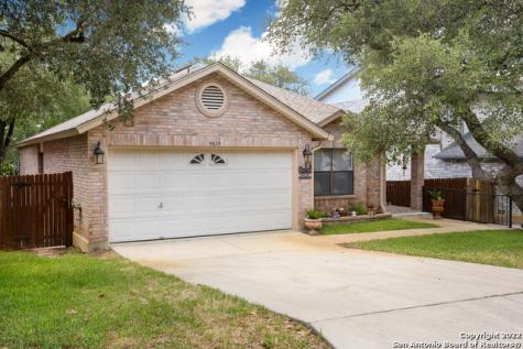 9519 Cantura Crest San Antonio TX 78250