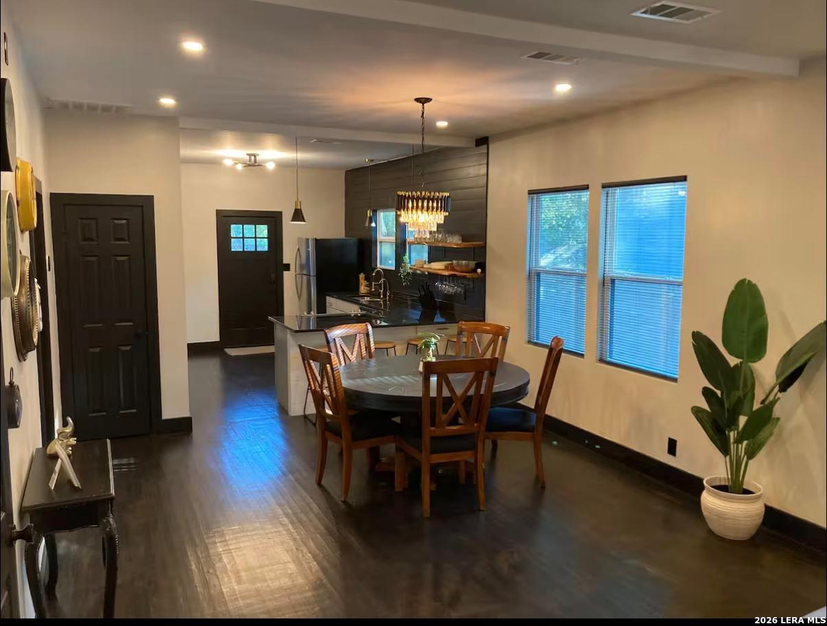 301 E Woodlawn San Antonio TX 78212