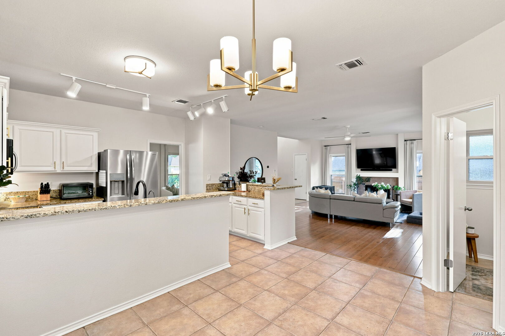 11230 Woodridge Forest San Antonio TX 78249