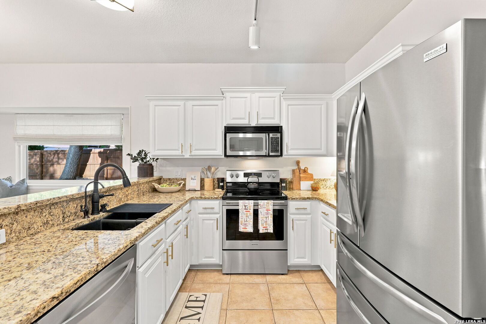 11230 Woodridge Forest San Antonio TX 78249