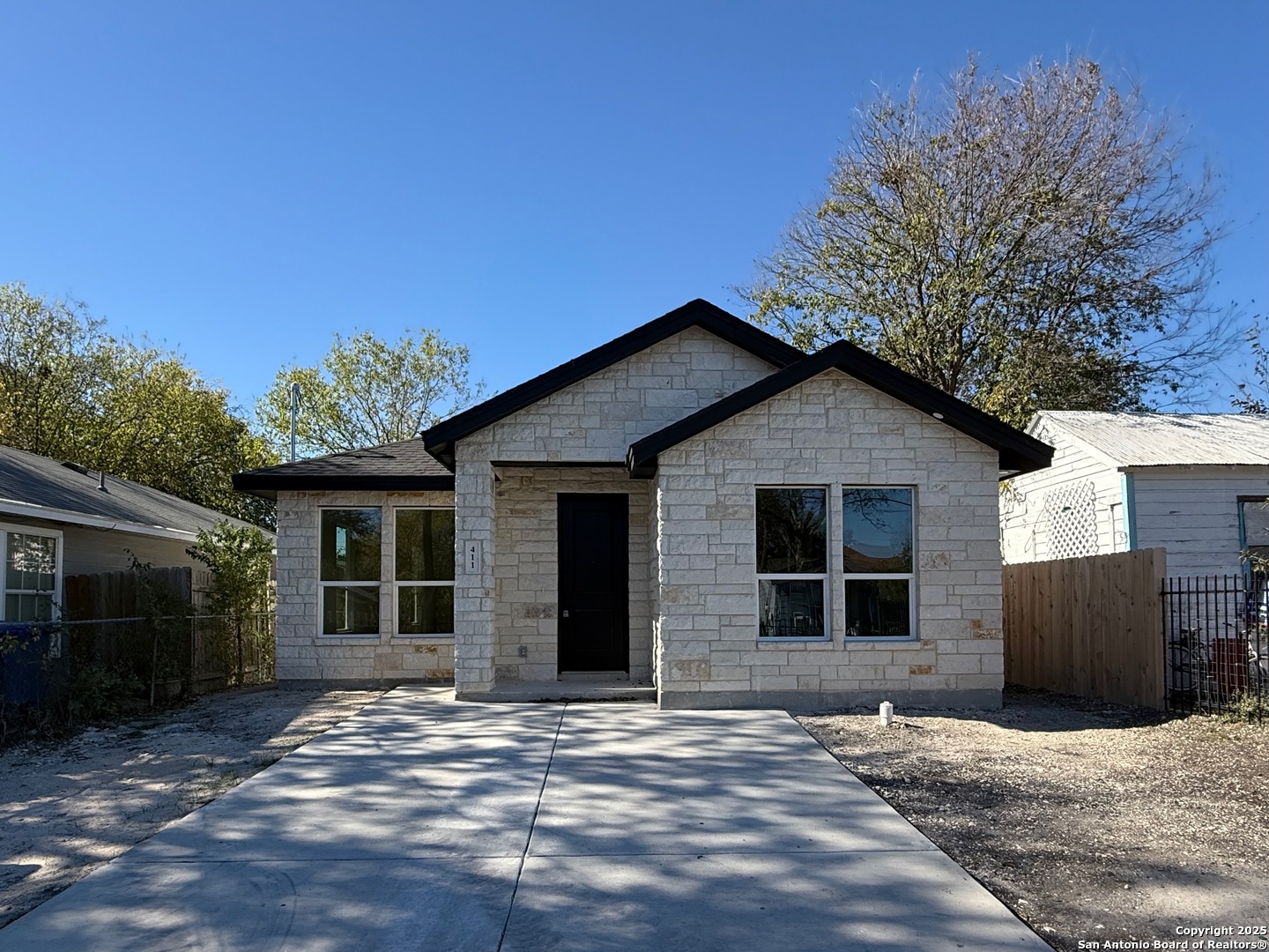 411 Moselle San Antonio TX 78237
