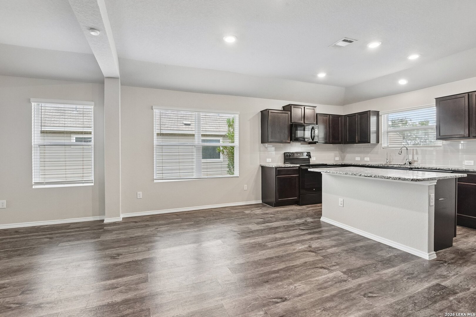 10403 Barbeque Bay Converse TX 78109