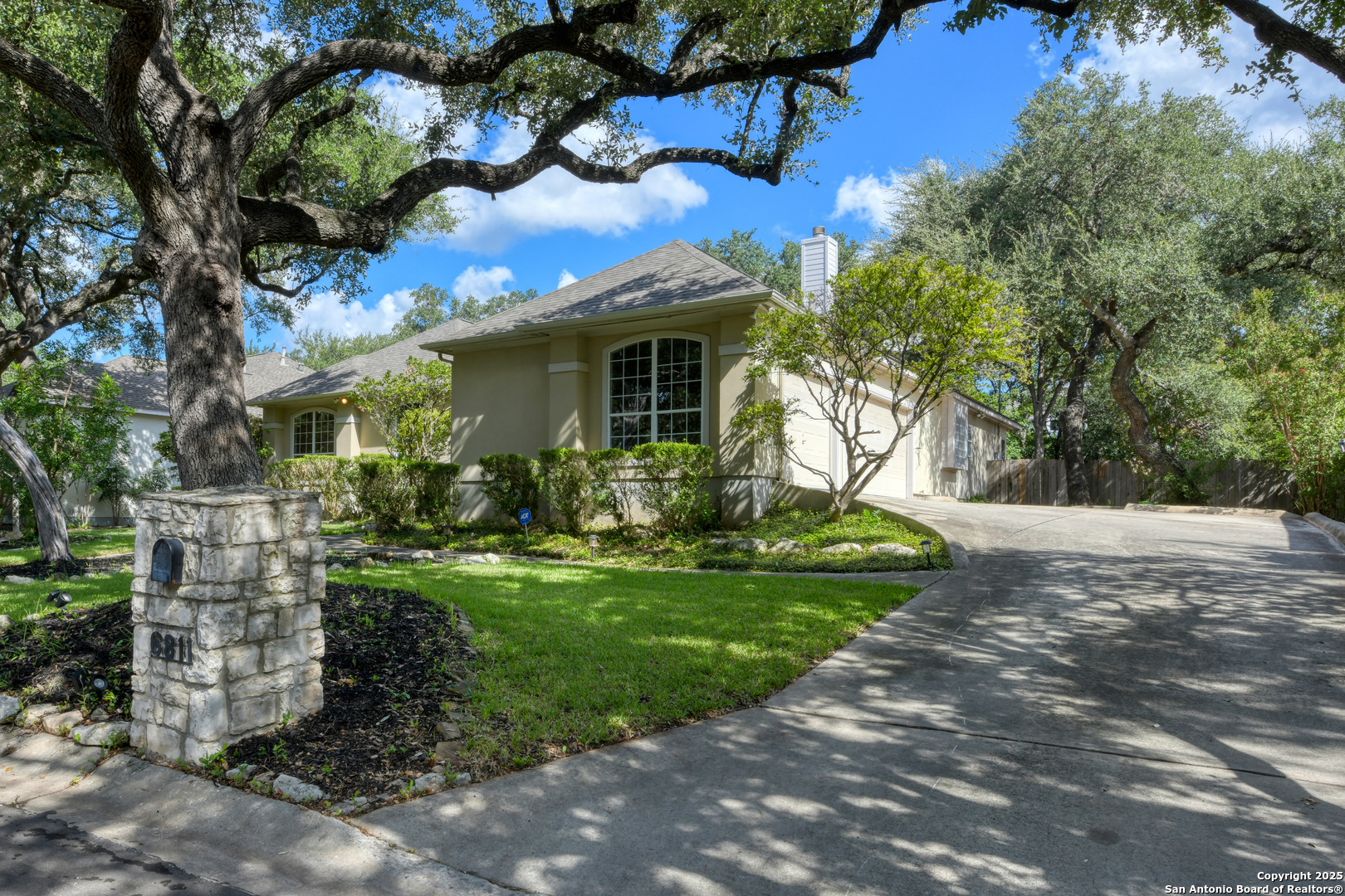 6811 Lendell Street San Antonio TX 78249