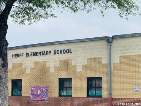 615 Indiana San Antonio TX 78210