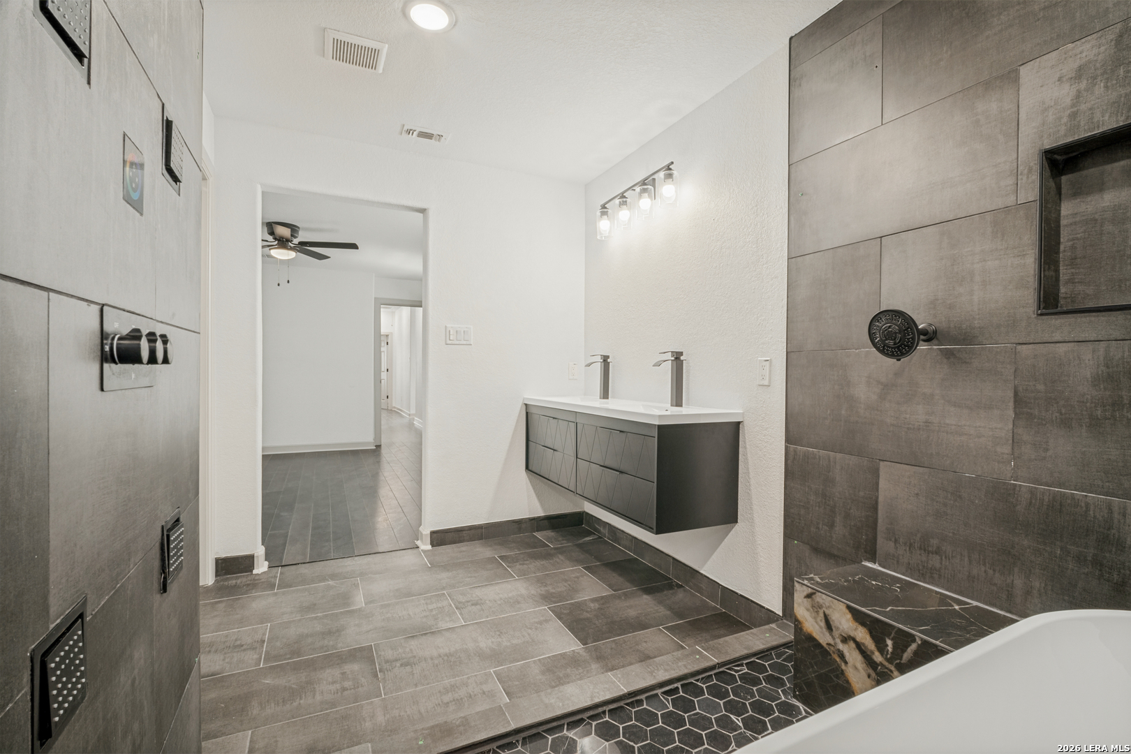 127 Haynes San Antonio TX 78210