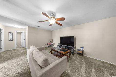 307 Big Hawk New Braunfels TX 78130