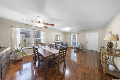 307 Big Hawk New Braunfels TX 78130