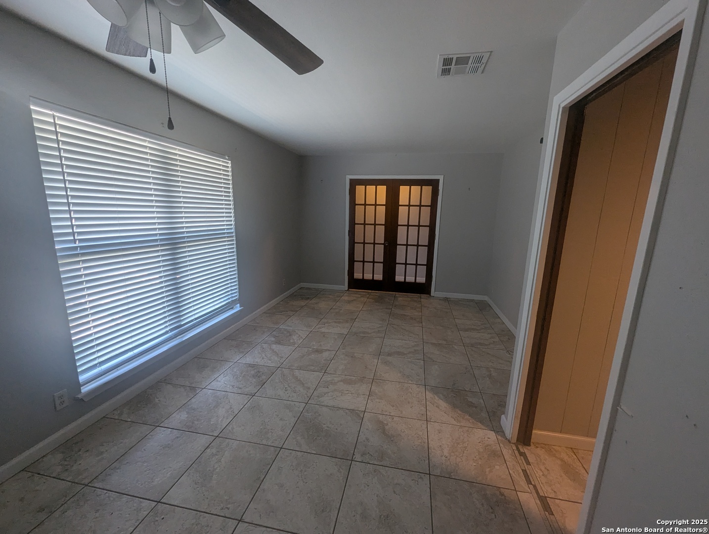 4406 N Bayliss San Antonio TX 78233