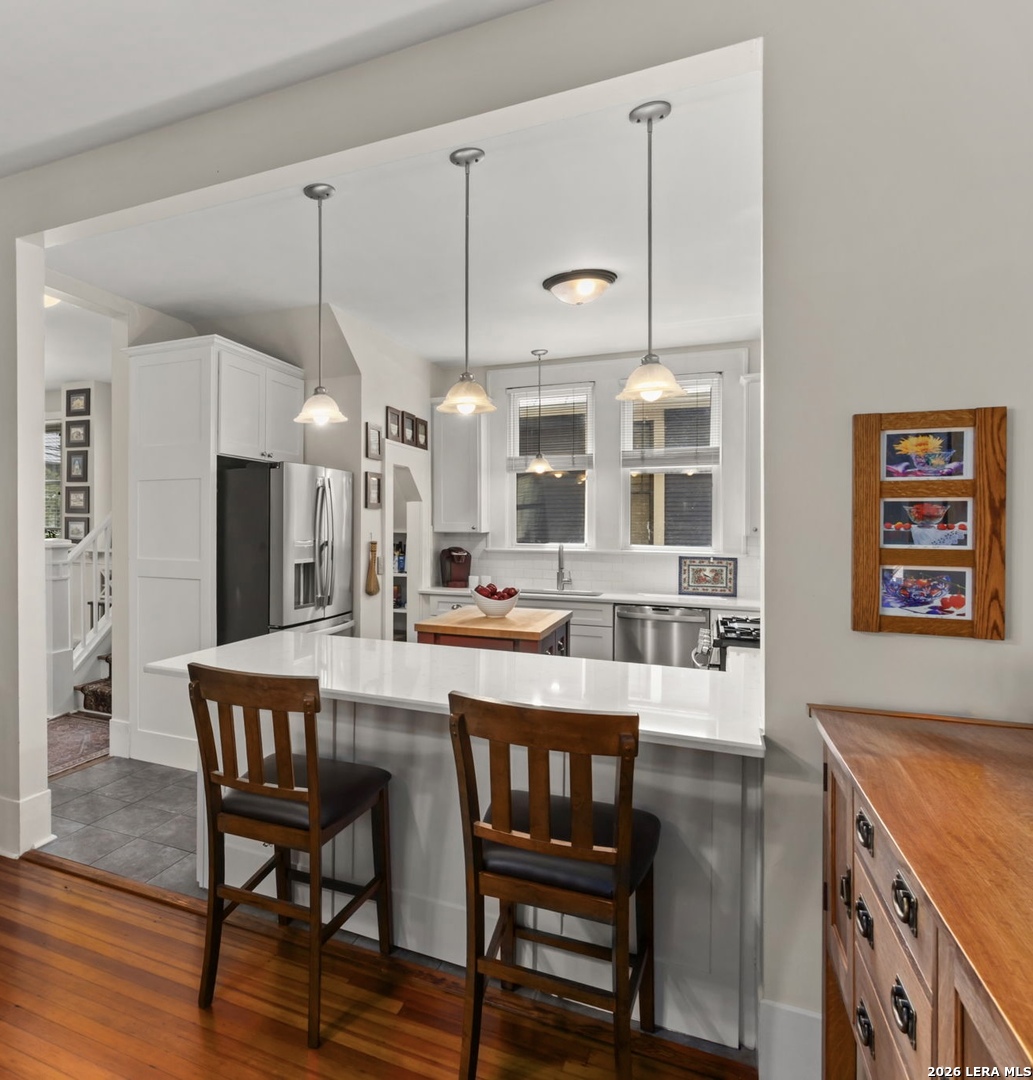517 E Park Avenue San Antonio TX 78212