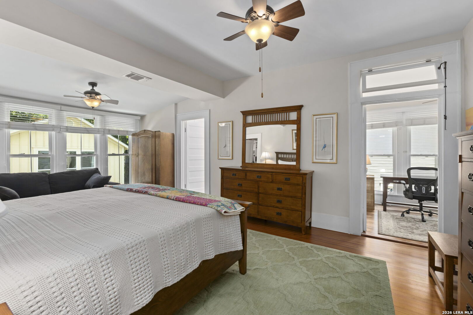 517 E Park Avenue San Antonio TX 78212
