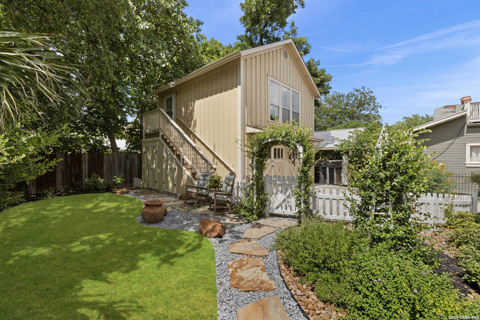 517 E Park Avenue San Antonio TX 78212