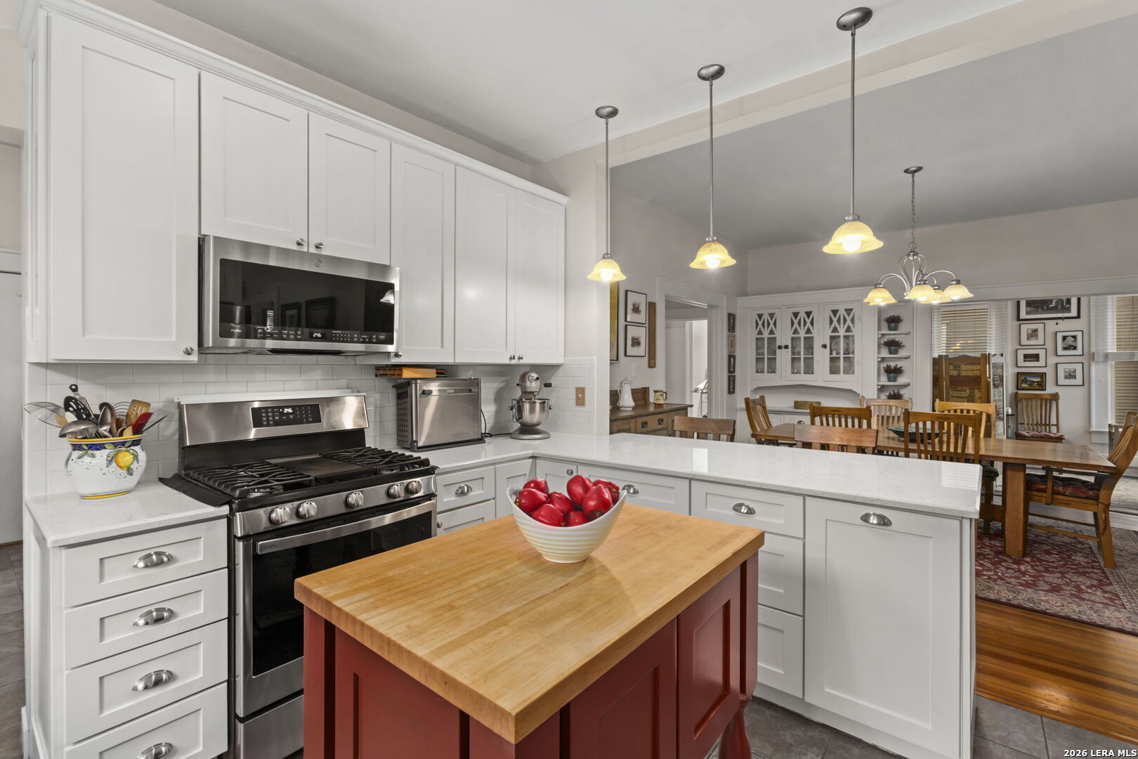 517 E Park Avenue San Antonio TX 78212