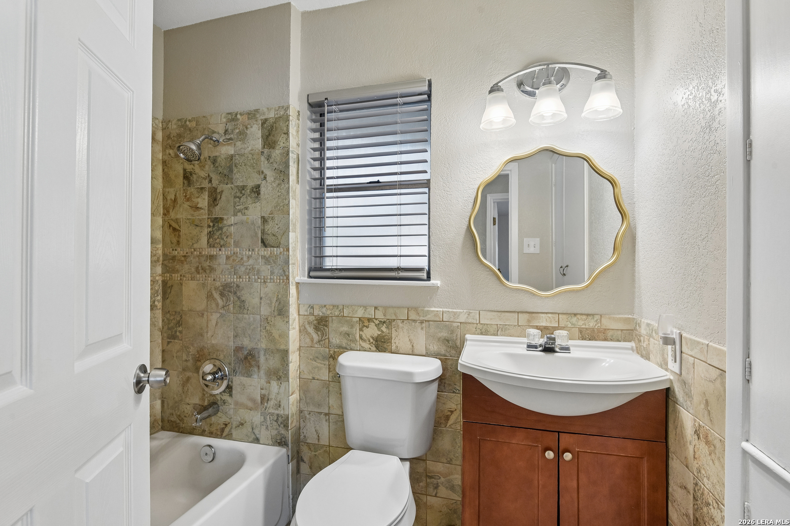 3307 Shady Springs San Antonio TX 78230