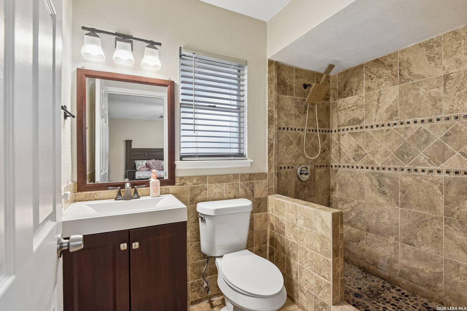 3307 Shady Springs San Antonio TX 78230