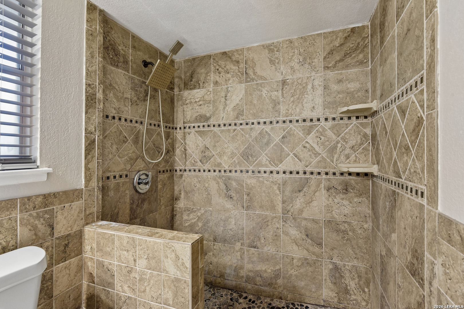 3307 Shady Springs San Antonio TX 78230