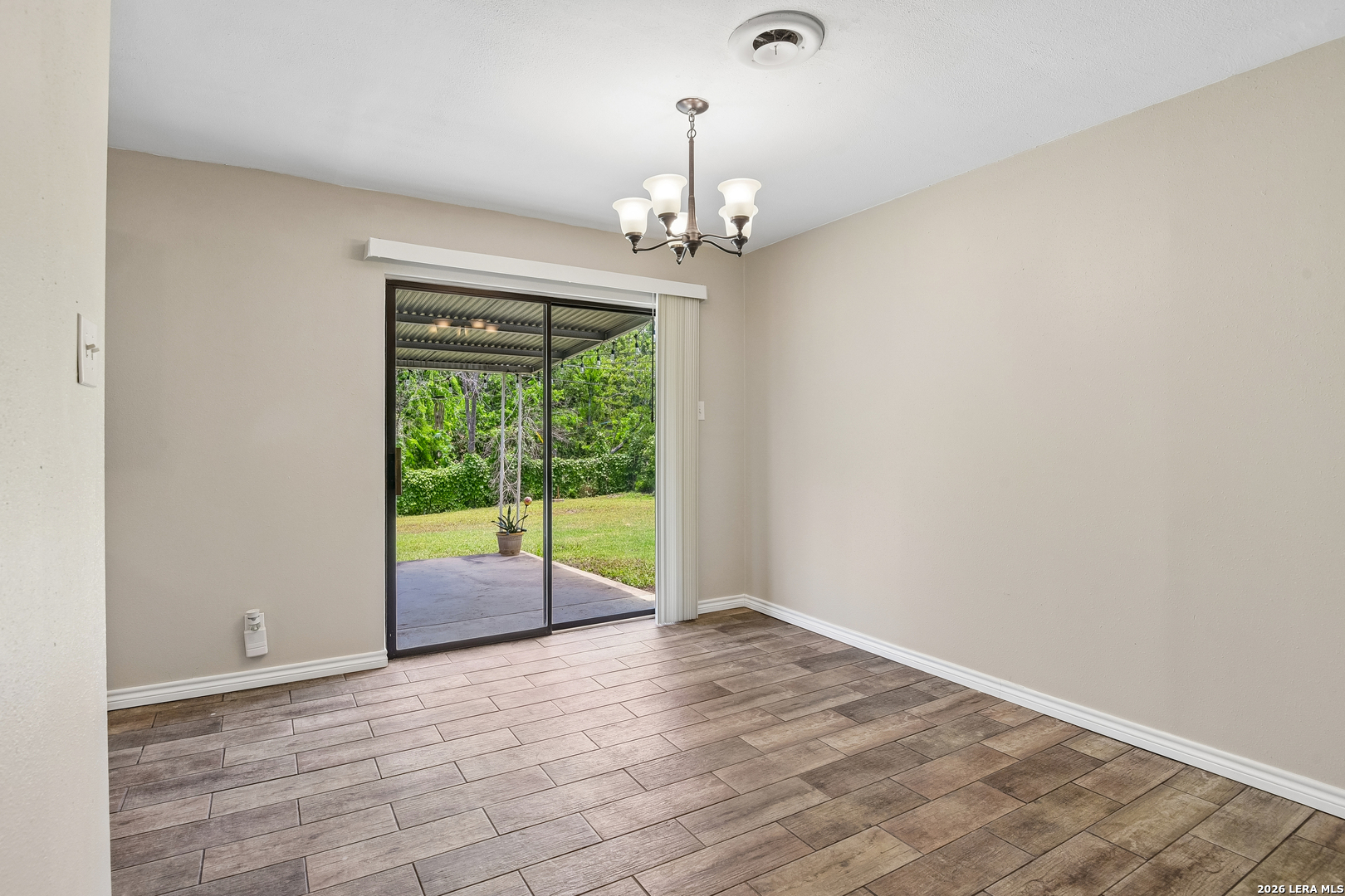 3307 Shady Springs San Antonio TX 78230