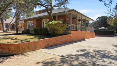 371 Hunters Creek New Braunfels TX 78132