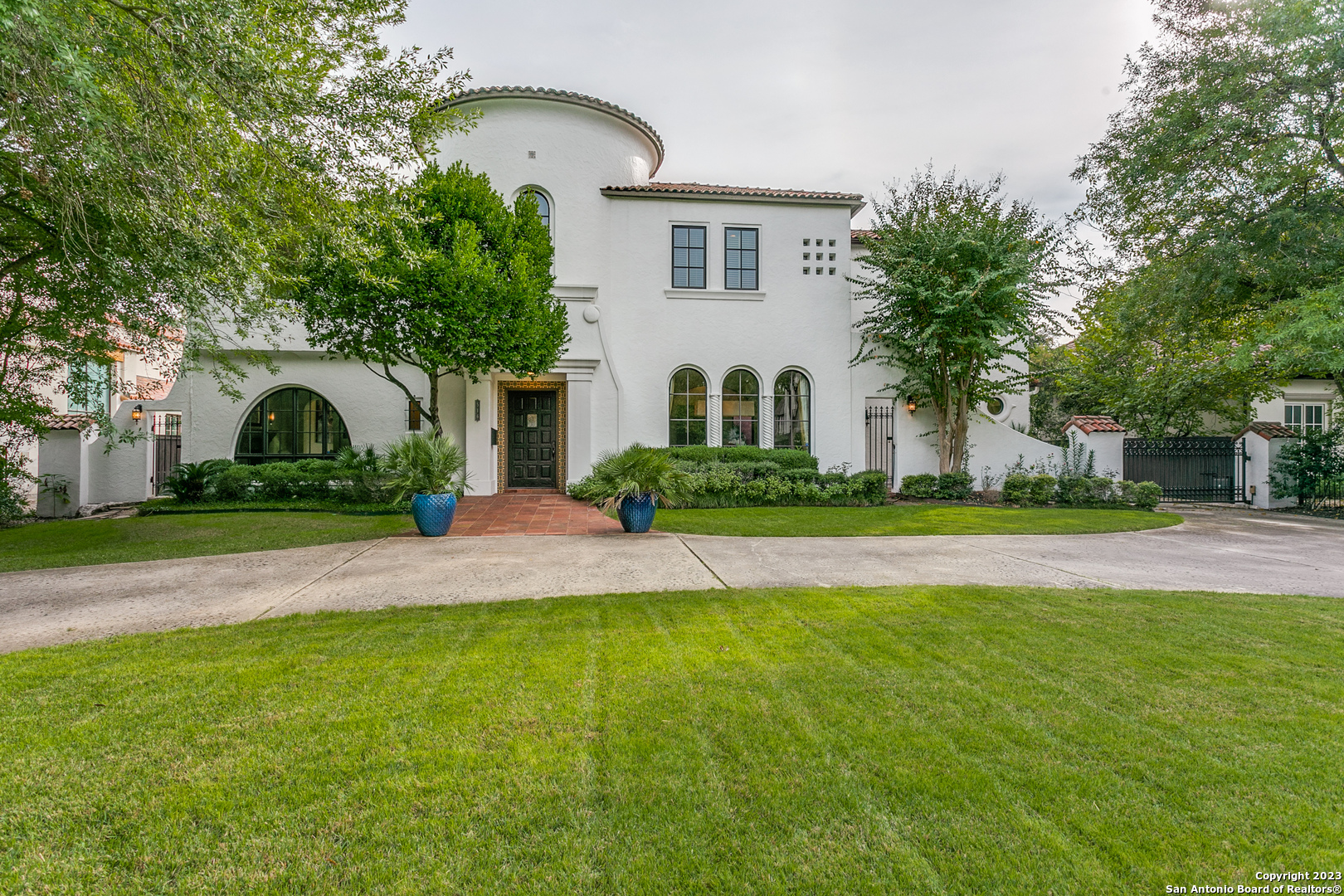 516 Terrell Road Terrell Hills TX 78209