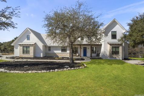 104 Balcones Bend Boerne TX 78006
