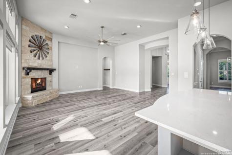 913 Coolabah New Braunfels TX 78132