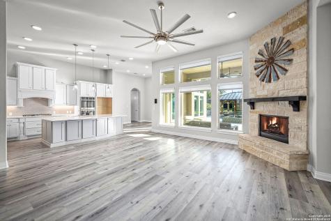 913 Coolabah New Braunfels TX 78132