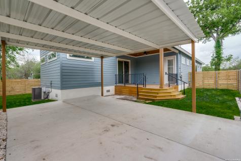 930 S Pine Street San Antonio TX 78210