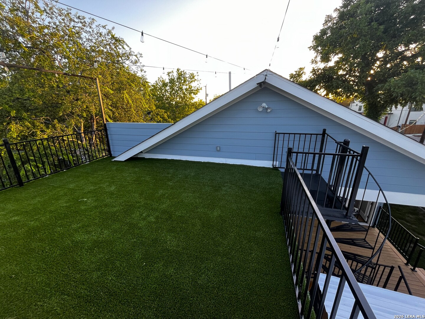 930 S Pine Street San Antonio TX 78210