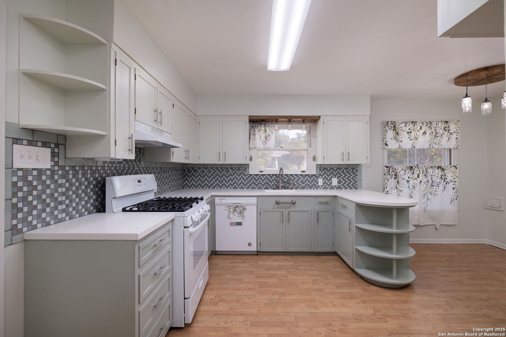 266 Cromwell San Antonio TX 78228