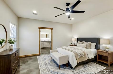 237 Hopi Trail Bandera TX 78003