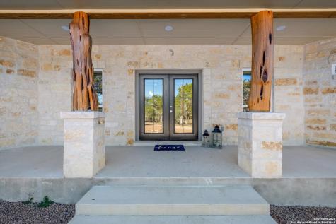 237 Hopi Trail Bandera TX 78003