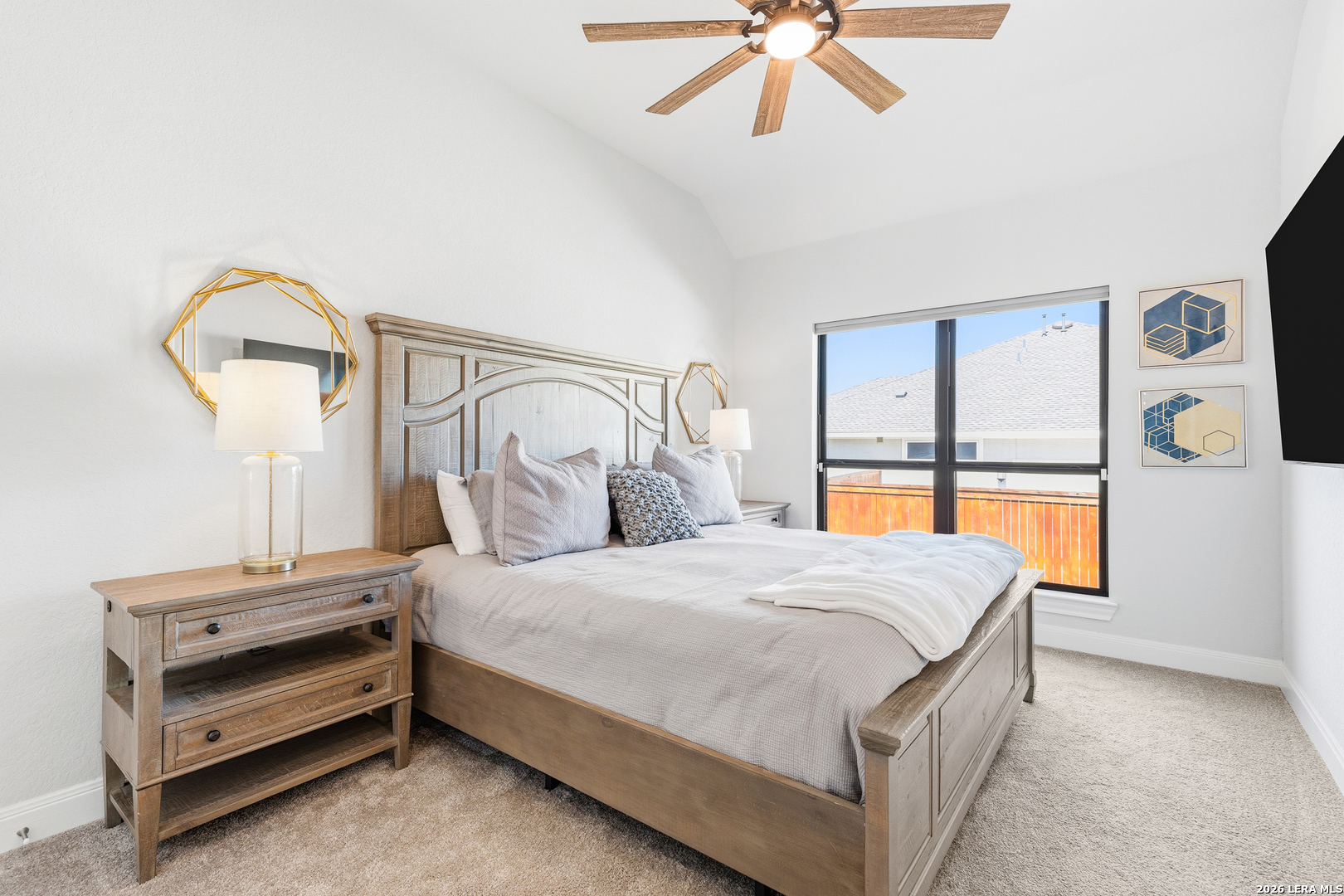 187 Violet Way Castroville TX 78009